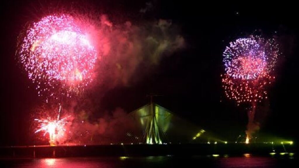 Bandra_worli_sea